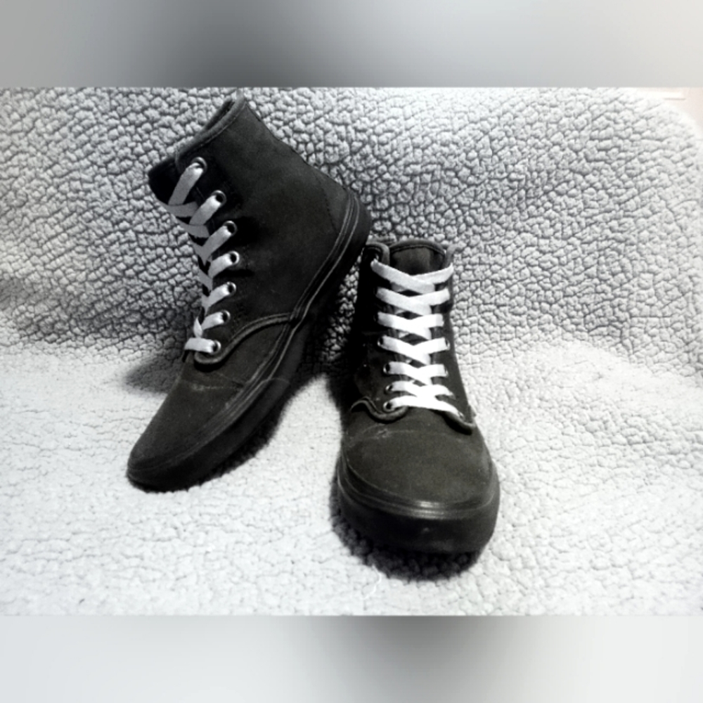 Women's Size 6.5 Black High Top Vans With Zipper On Back